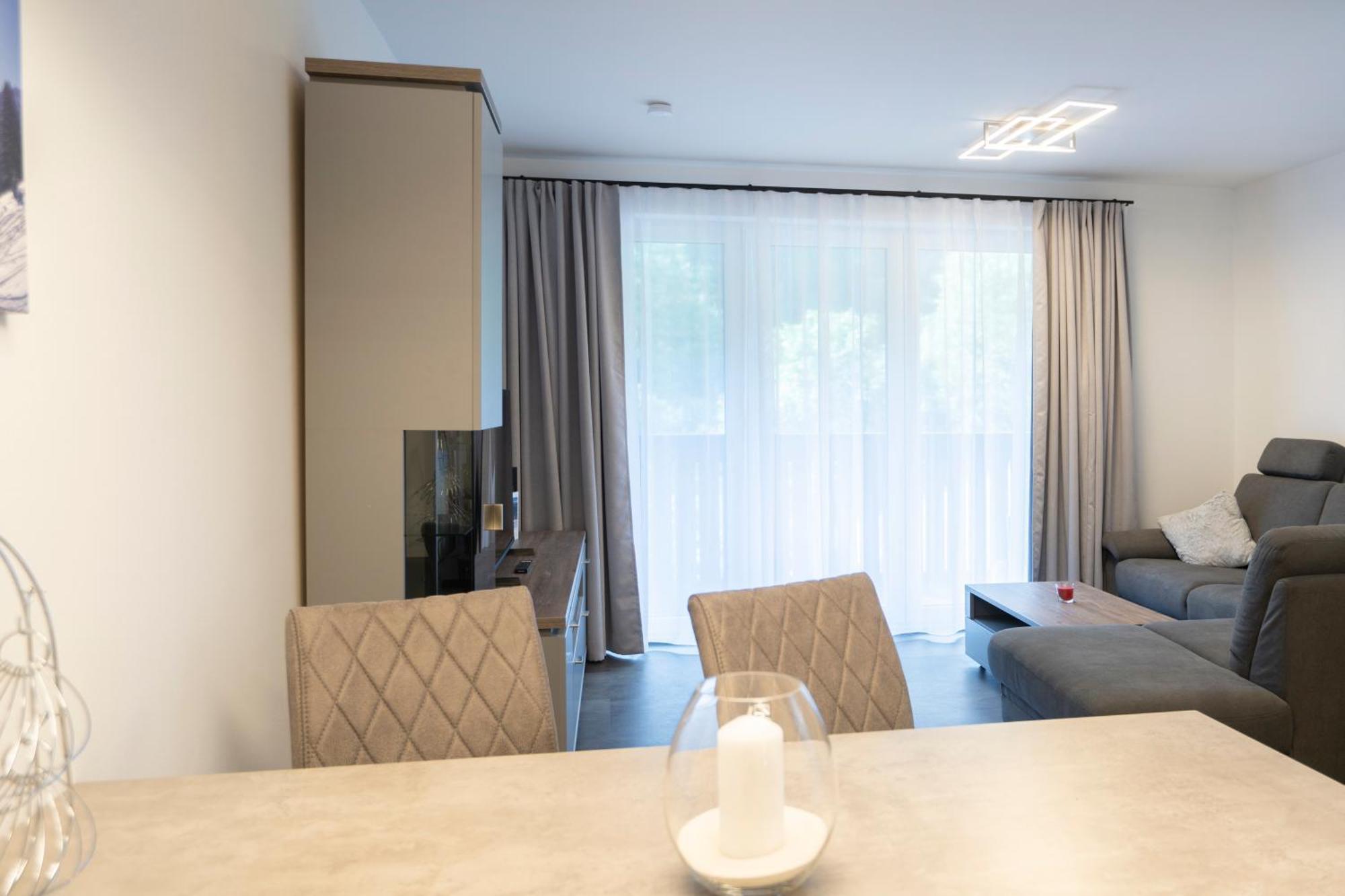 Haus Nani Apartment บาดกัสไตน์ ภายนอก รูปภาพ